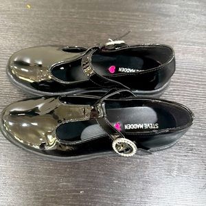 Steve Madden Girl’s Shoe |Size 4| Mary Jane Rhinestone